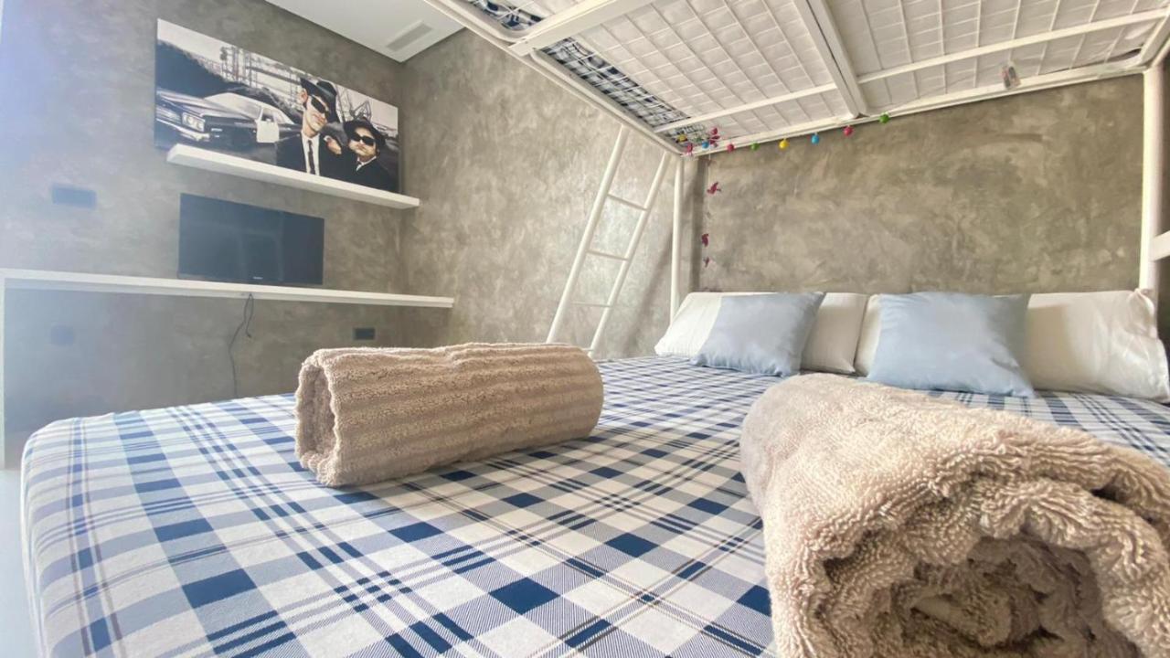 White House En Enguera - Fantastica Casa Con Jacuzzi Piscina Y Barbacoa Apartment Bagian luar foto