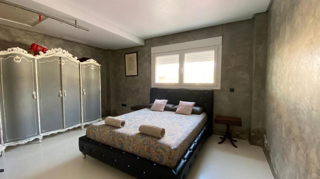 White House En Enguera - Fantastica Casa Con Jacuzzi Piscina Y Barbacoa Apartment Bagian luar foto