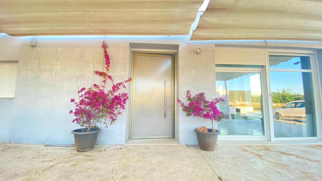 White House En Enguera - Fantastica Casa Con Jacuzzi Piscina Y Barbacoa Apartment Bagian luar foto