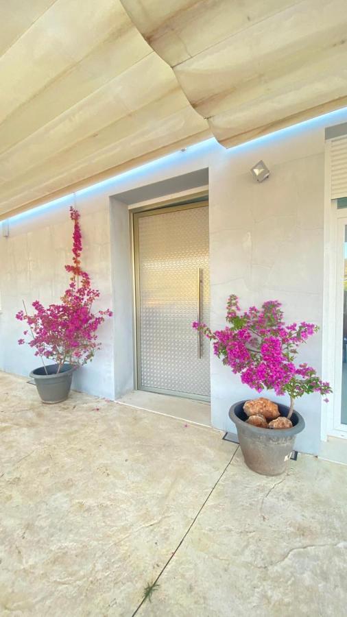 White House En Enguera - Fantastica Casa Con Jacuzzi Piscina Y Barbacoa Apartment Bagian luar foto